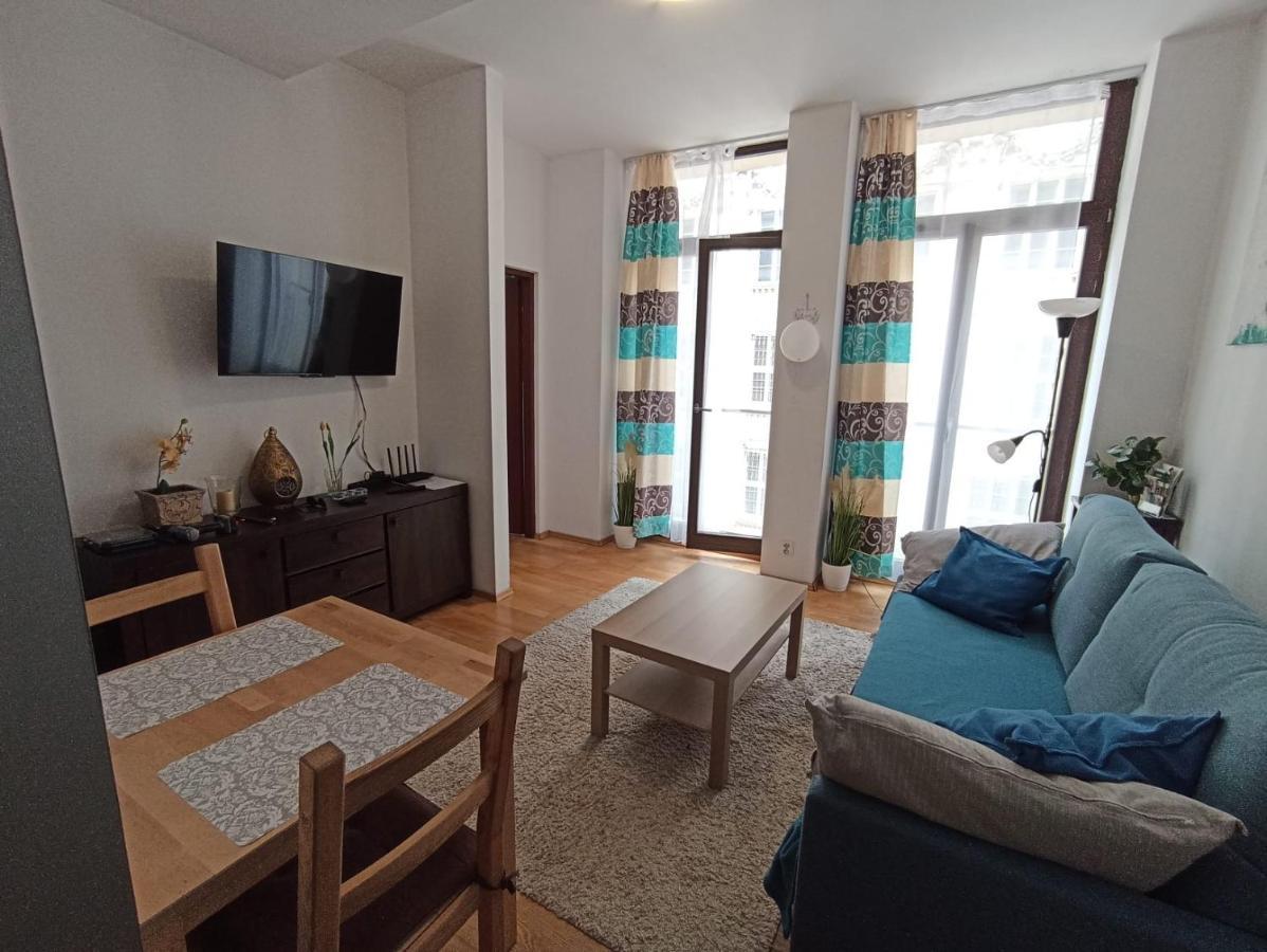 Apartament Wielopole 17 Krasków Exterior foto